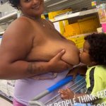 hot naked mom birest feeding photos