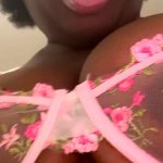 EBONY HUGE TITS SOLO PLAY