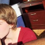 White teen learns how to give head