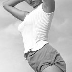 Sofia Loren nude and sexy photos- 2