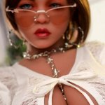 153 cm short hair sex doll French rich love doll COSDOLL Vicky seems to prefer to show off her charms under flashing lights