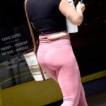 Curvy Ass Hilary Duff Pink Leggings